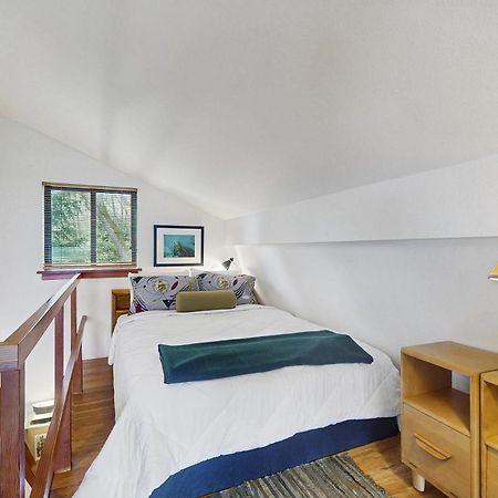 Tranquil Tides Cottage 兰里 外观 照片